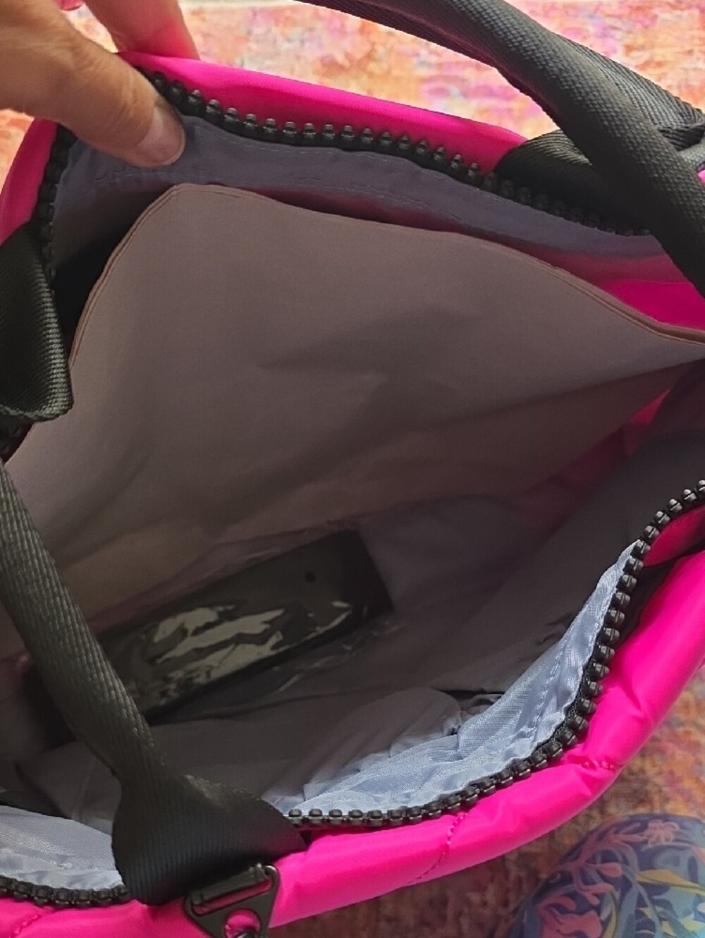 Pink Quilted Tote Bag with Black Handles - IHKWIP - Picture 3 of 6